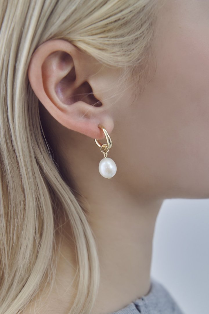 フレッシュ ウォーター パール メタル イヤリング