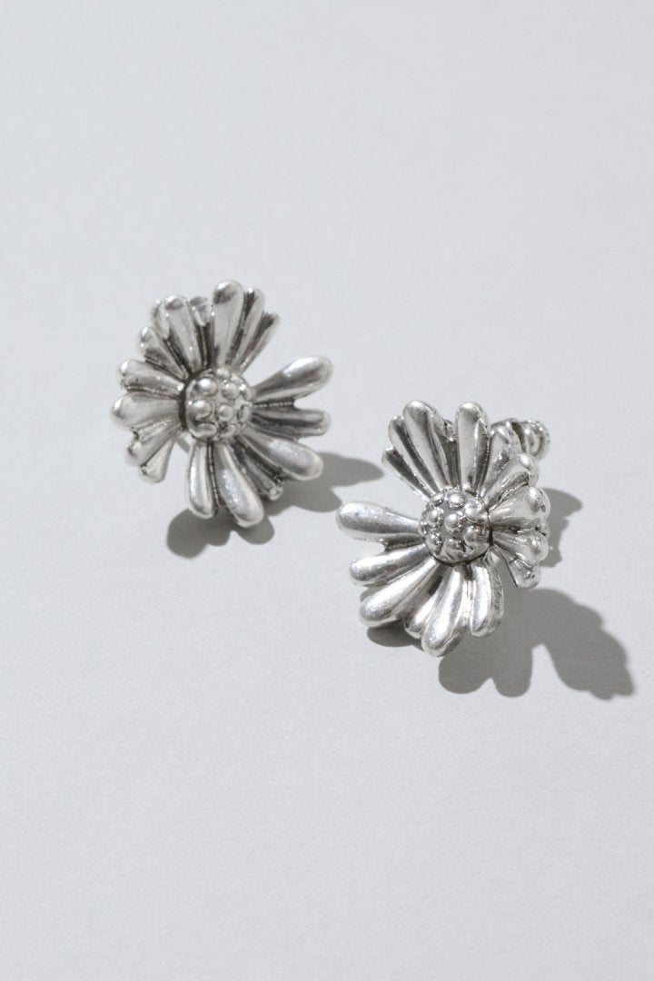 ヴィンテージ マーガレット イヤリング