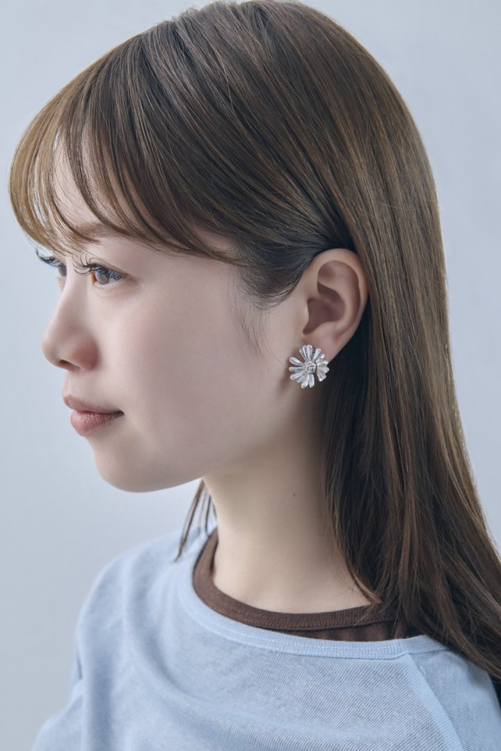 ヴィンテージ マーガレット イヤリング