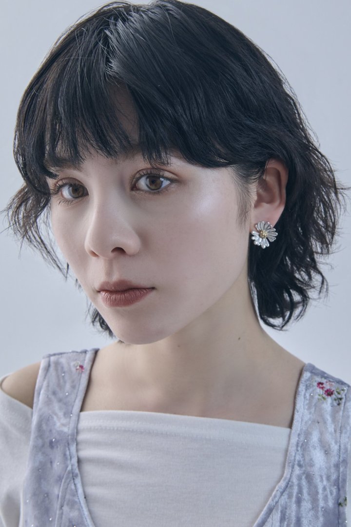 ヴィンテージ マーガレット イヤリング