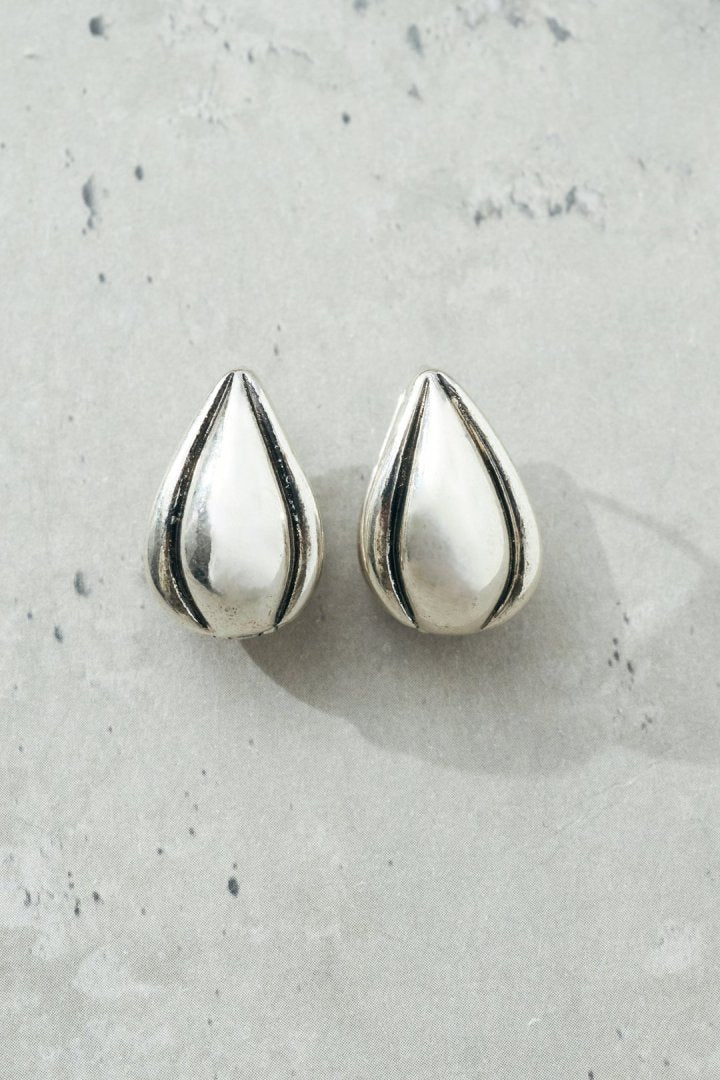 ONE-TOUCH EARRING – GOLDY Onlinestore