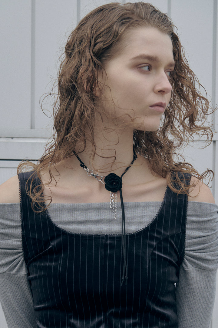 スエード ローズ ミックス チェーン チョーカー