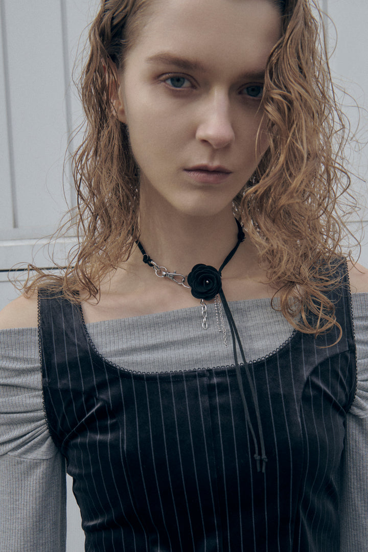 スエード ローズ ミックス チェーン チョーカー