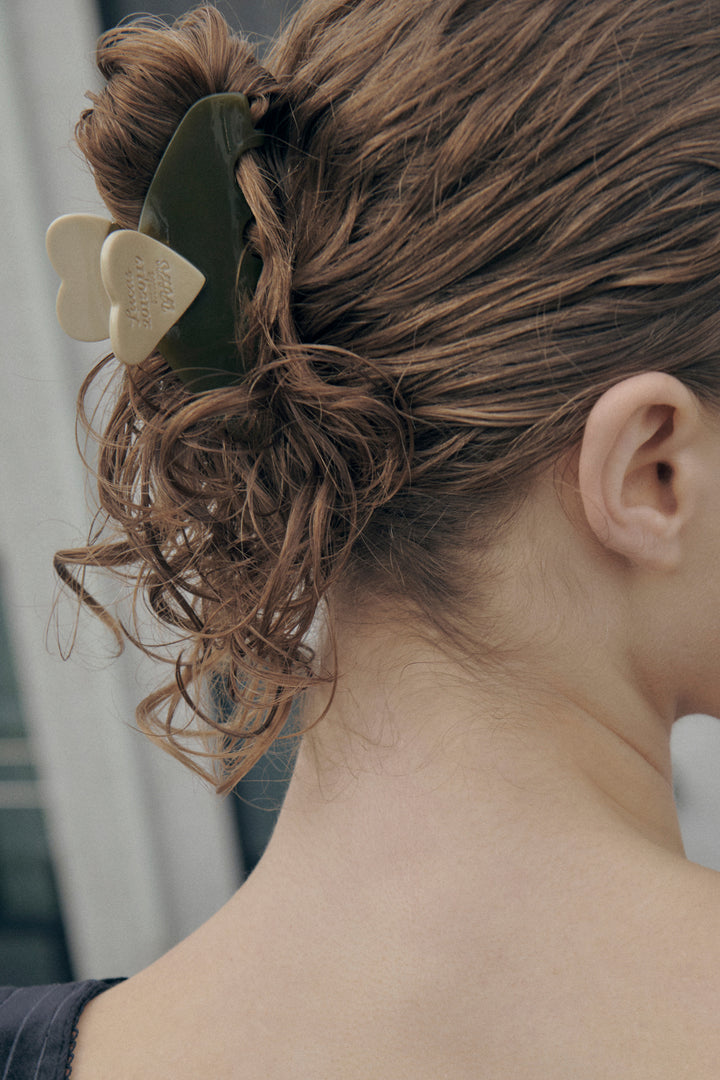 ルーカス ハート ID プレート バンス クリップ