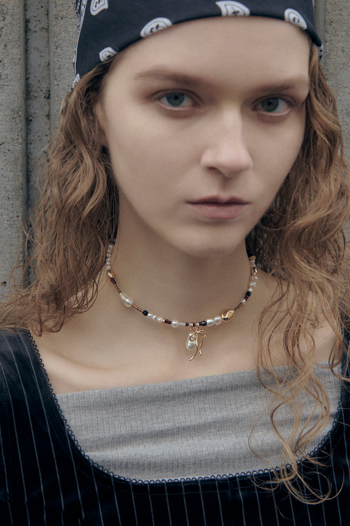 マルチ ビーズ ネックカフ