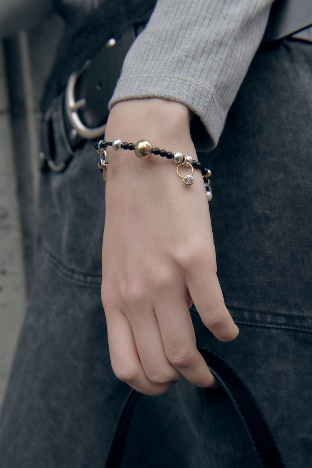 マルチ ビーズ バングル