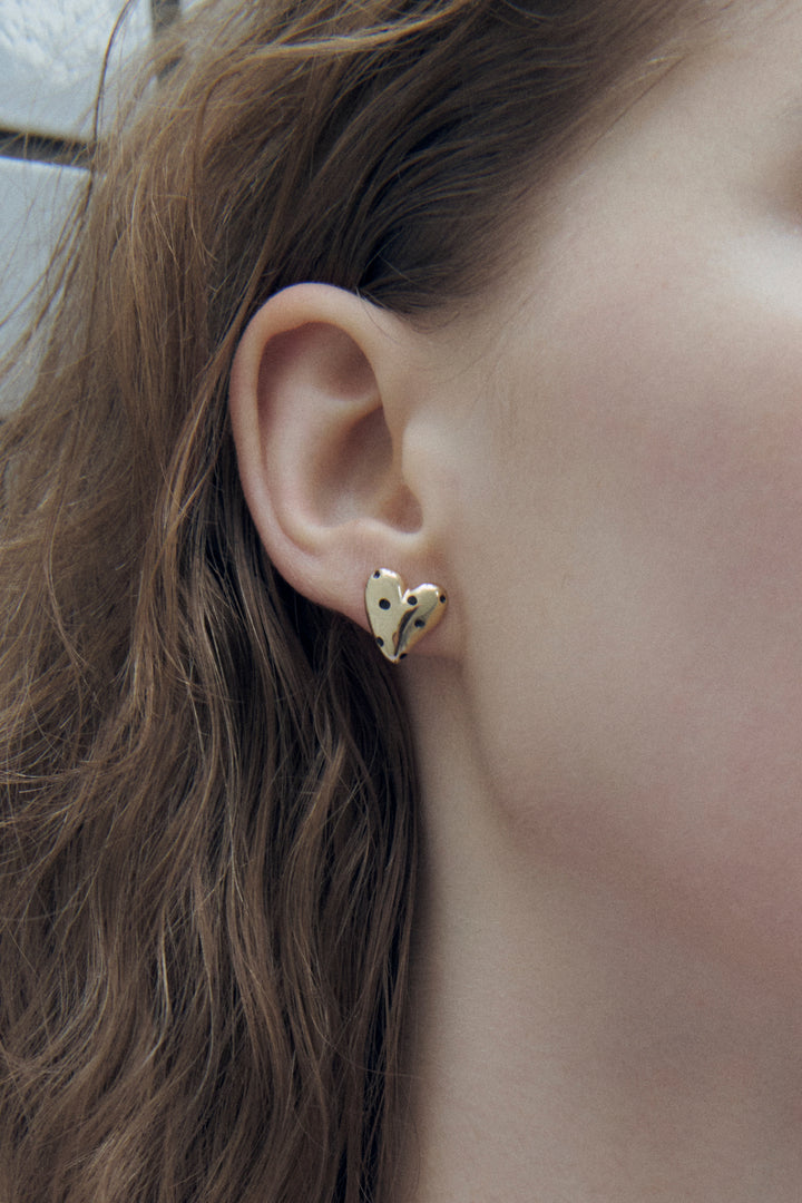 ドット ハート メタル ピアス