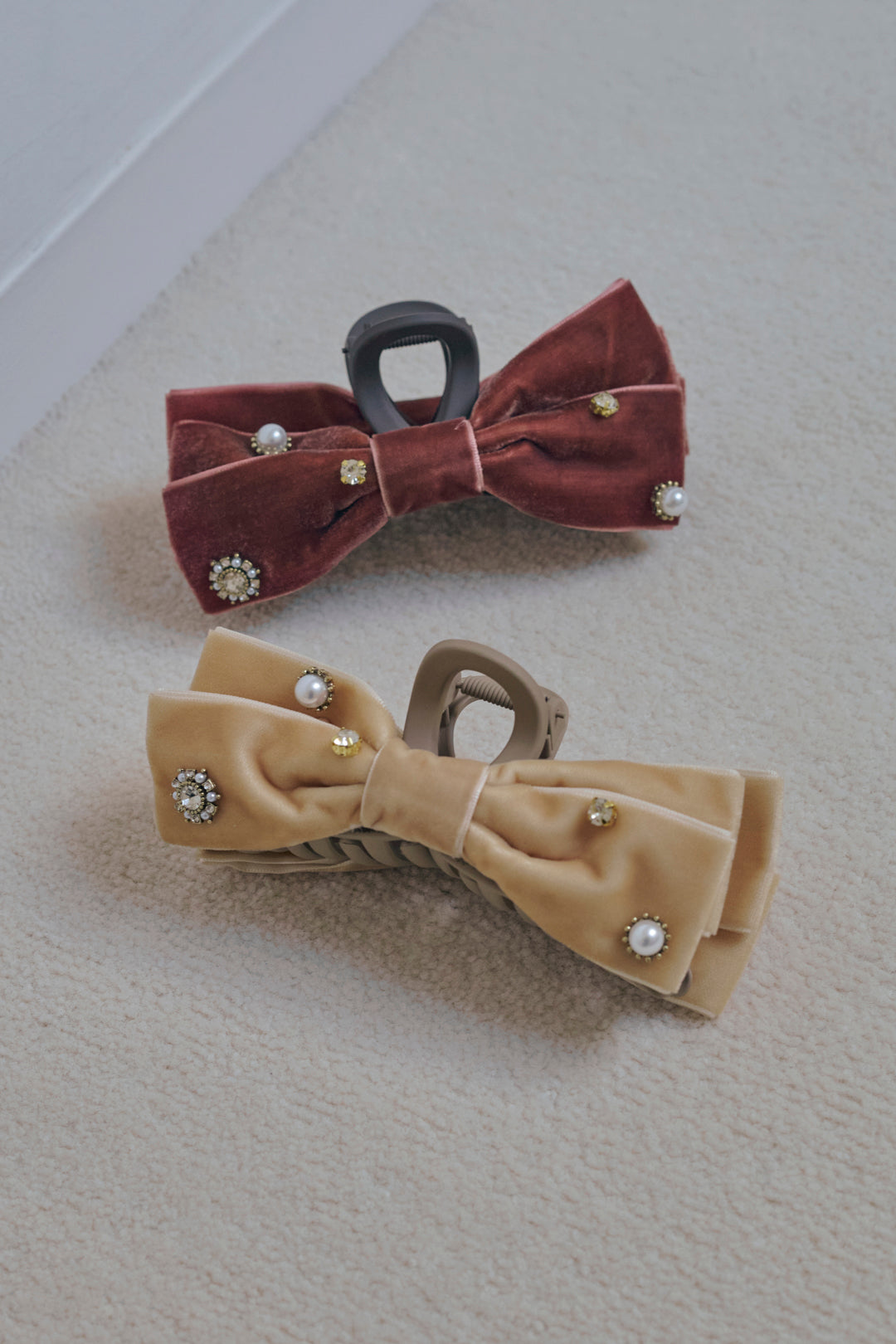 デコラティブ ベロア リボン バンス クリップ