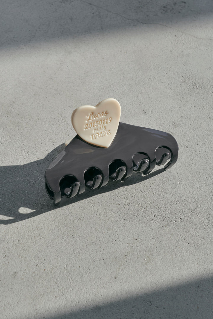 ルーカス ハート ID プレート バンス クリップ