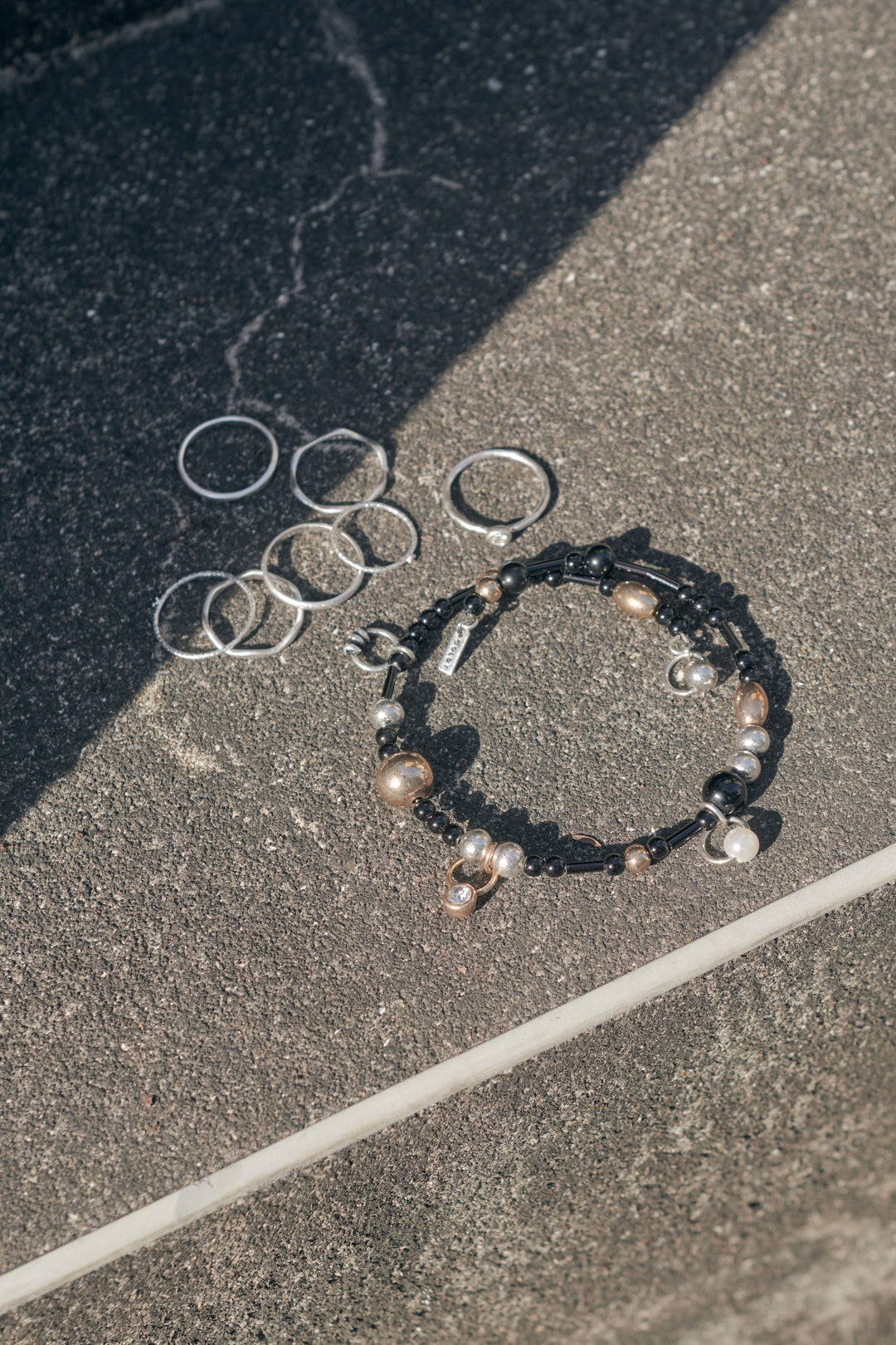 マルチ ビーズ バングル