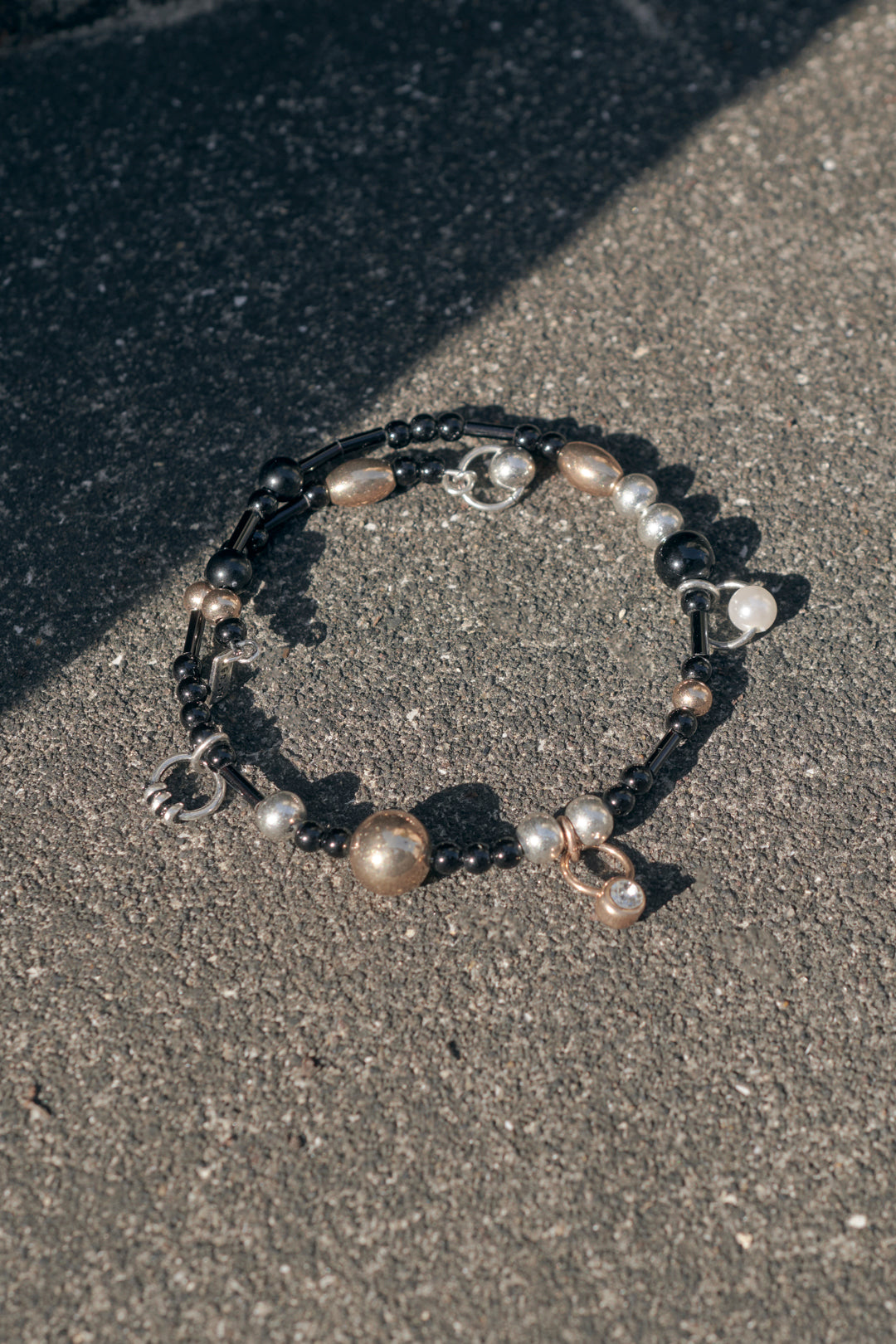 マルチ ビーズ バングル