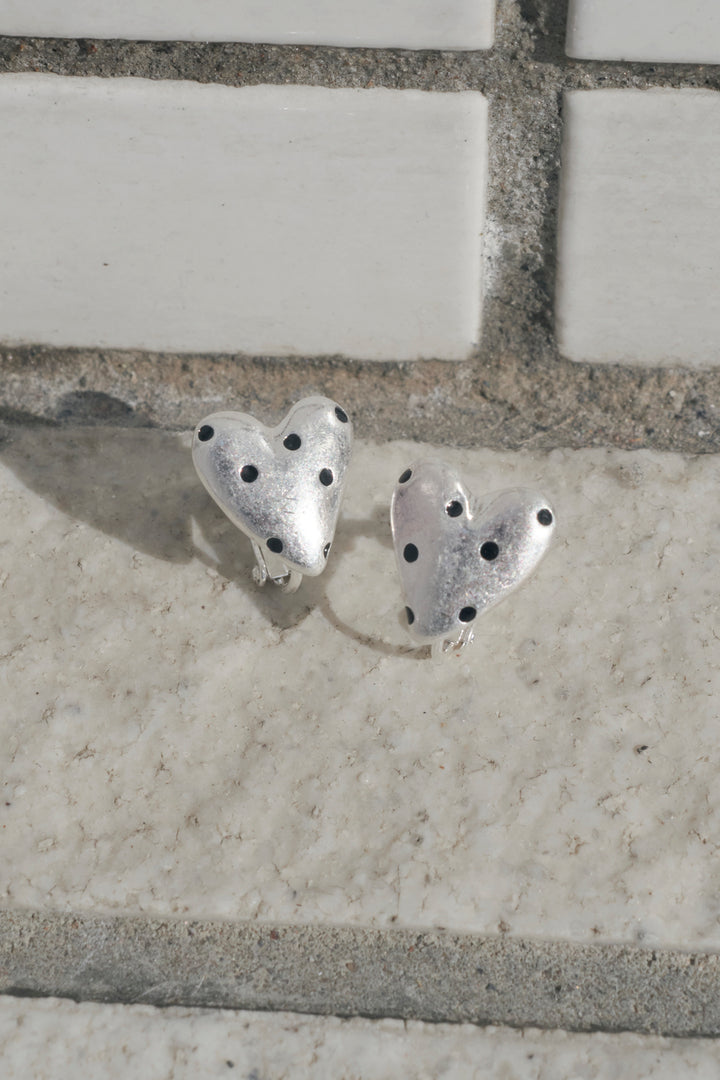 ドット ハート メタル イヤリング
