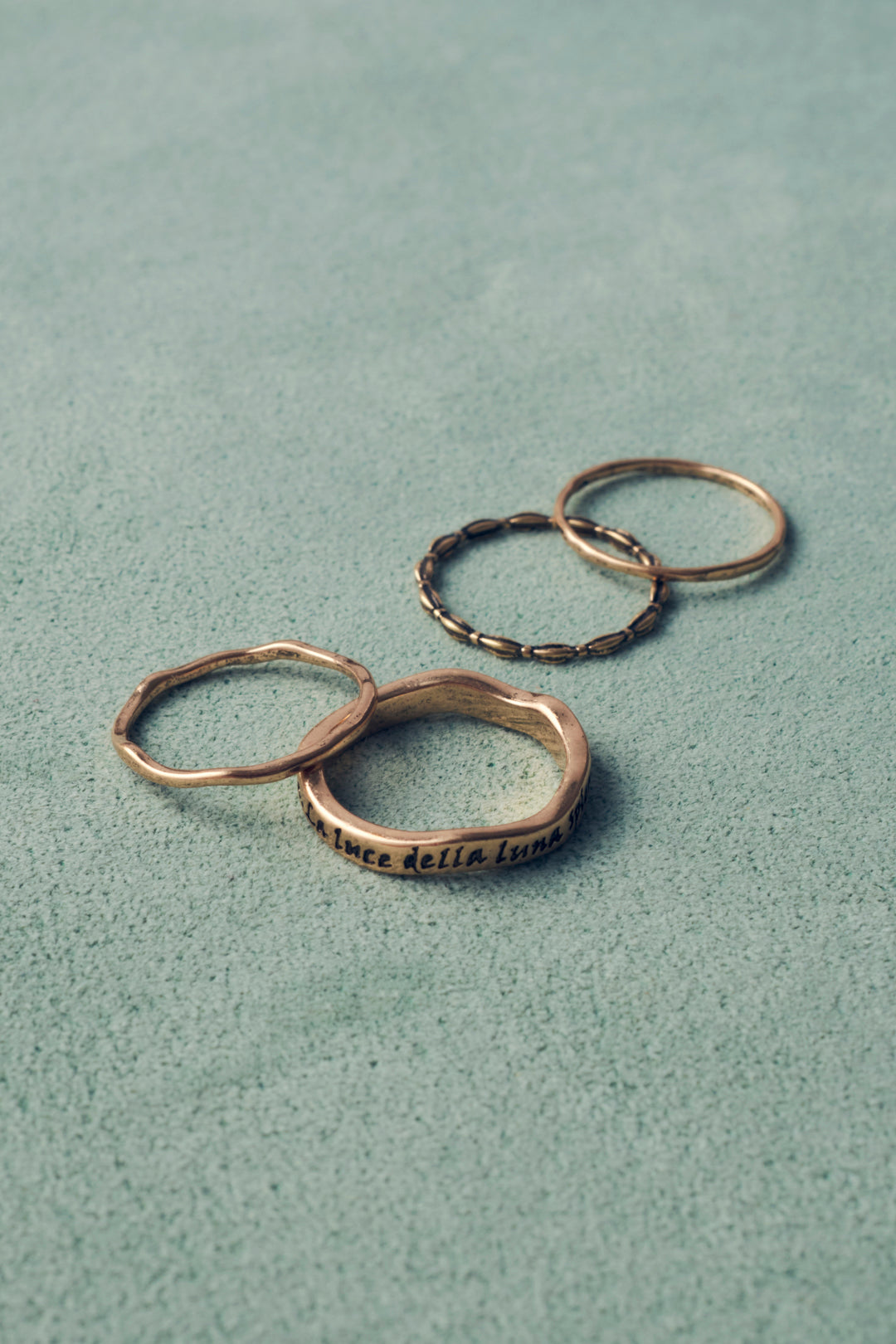 4PCS ヴィンテージ レタリング セット リング