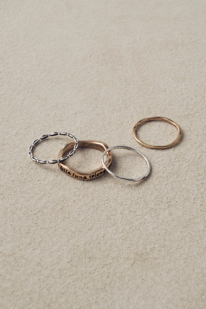 4PCS ヴィンテージ レタリング セット リング