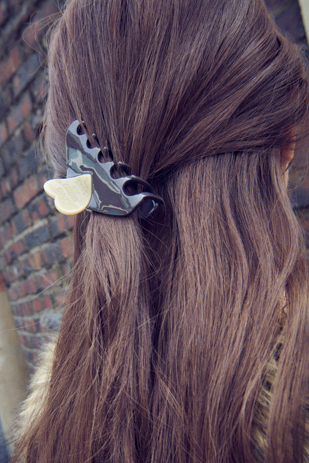 ルーカス ハート ID プレート バンス クリップ【KOREA SNAP】