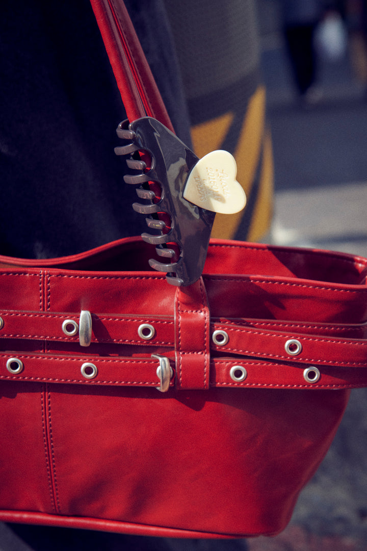 ルーカス ハート ID プレート バンス クリップ【KOREA SNAP】