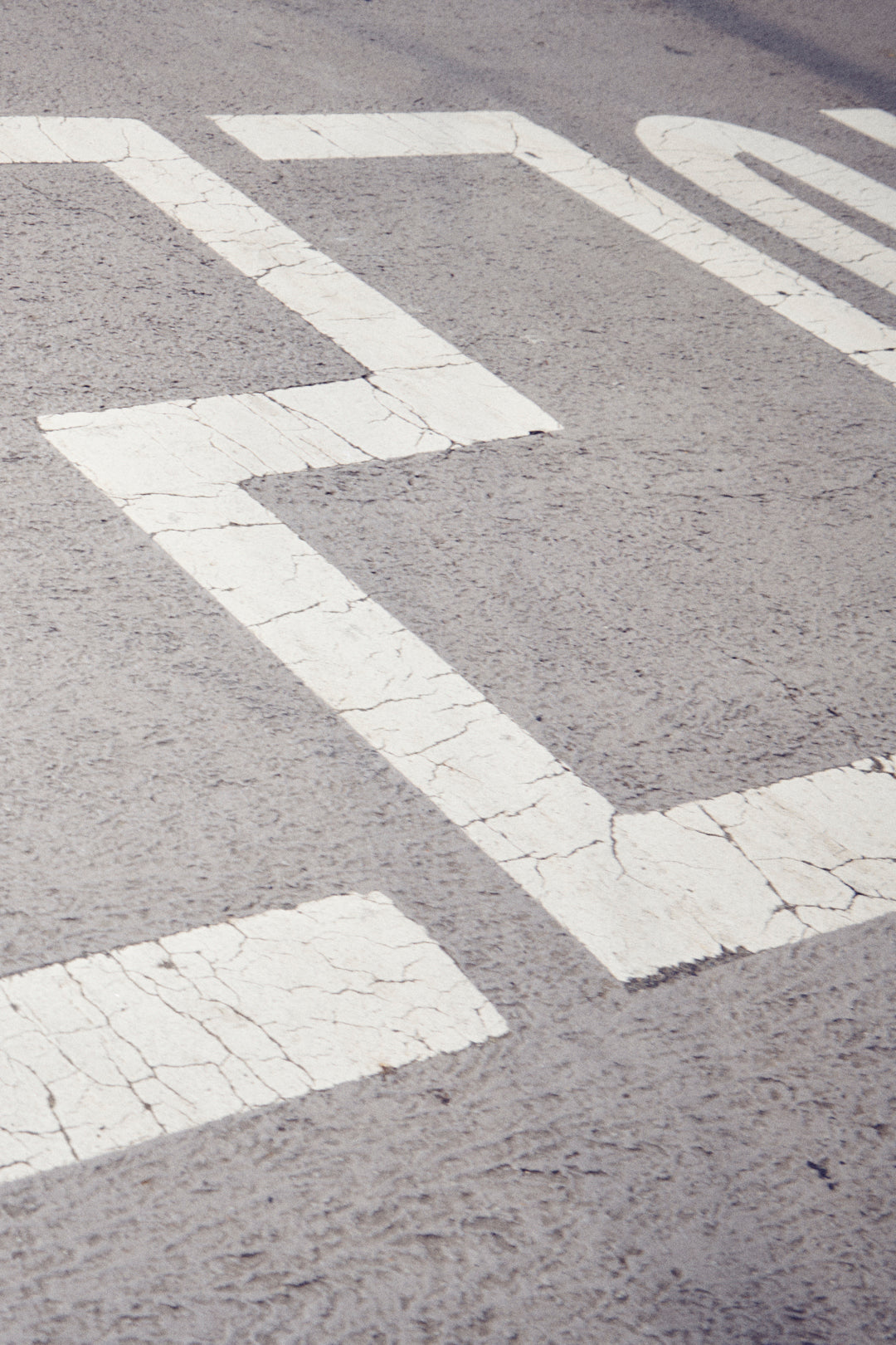 プチ グリーム ピアス【KOREA SNAP】