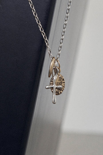 ヴィンテージ クロス チャーム ネックレス – GOLDY Onlinestore
