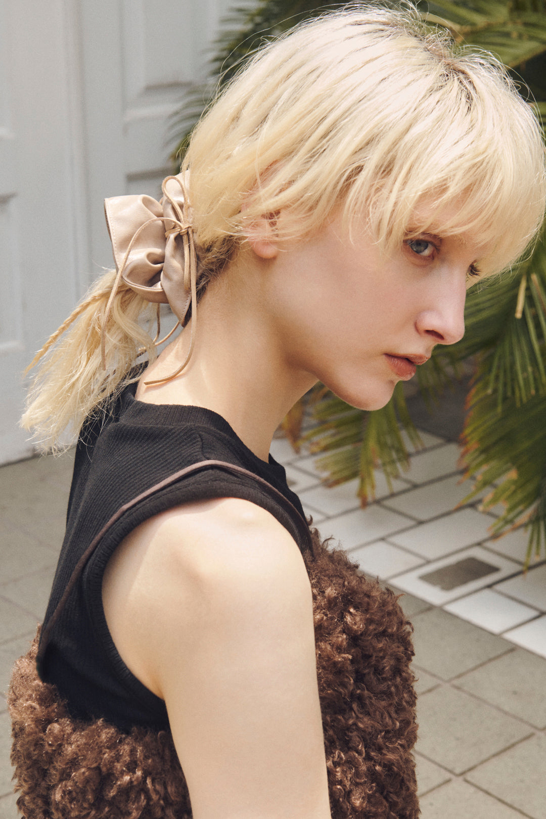 リボン ハング レザー タッチ ビッグ シュシュ – GOLDY Onlinestore