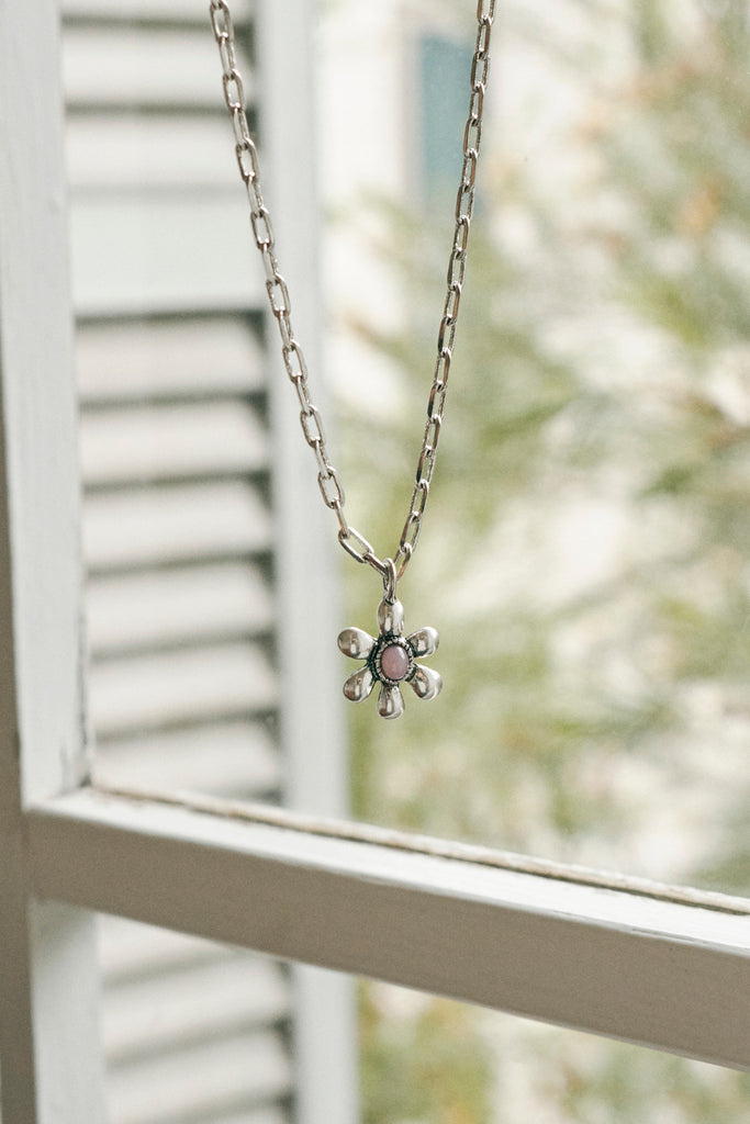 レトロ カラー ストーン フラワー ネックレス – GOLDY Onlinestore