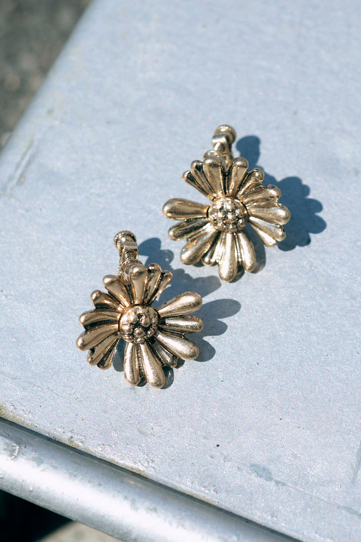 ヴィンテージ マーガレット イヤリング