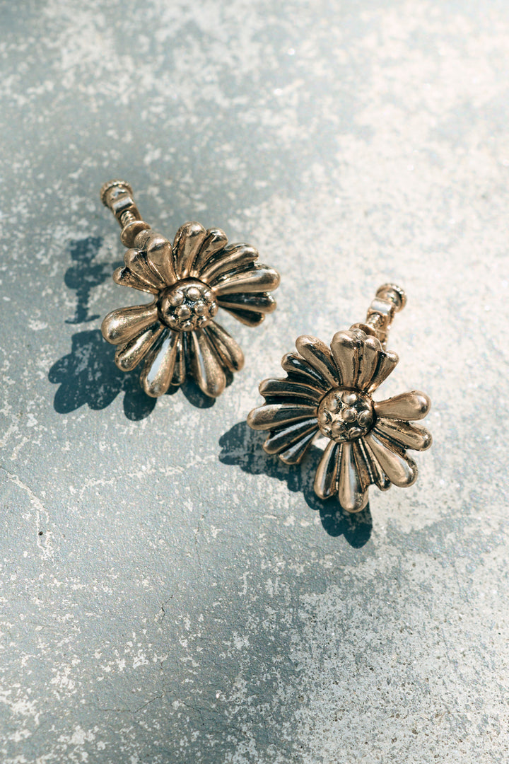 ヴィンテージ マーガレット イヤリング