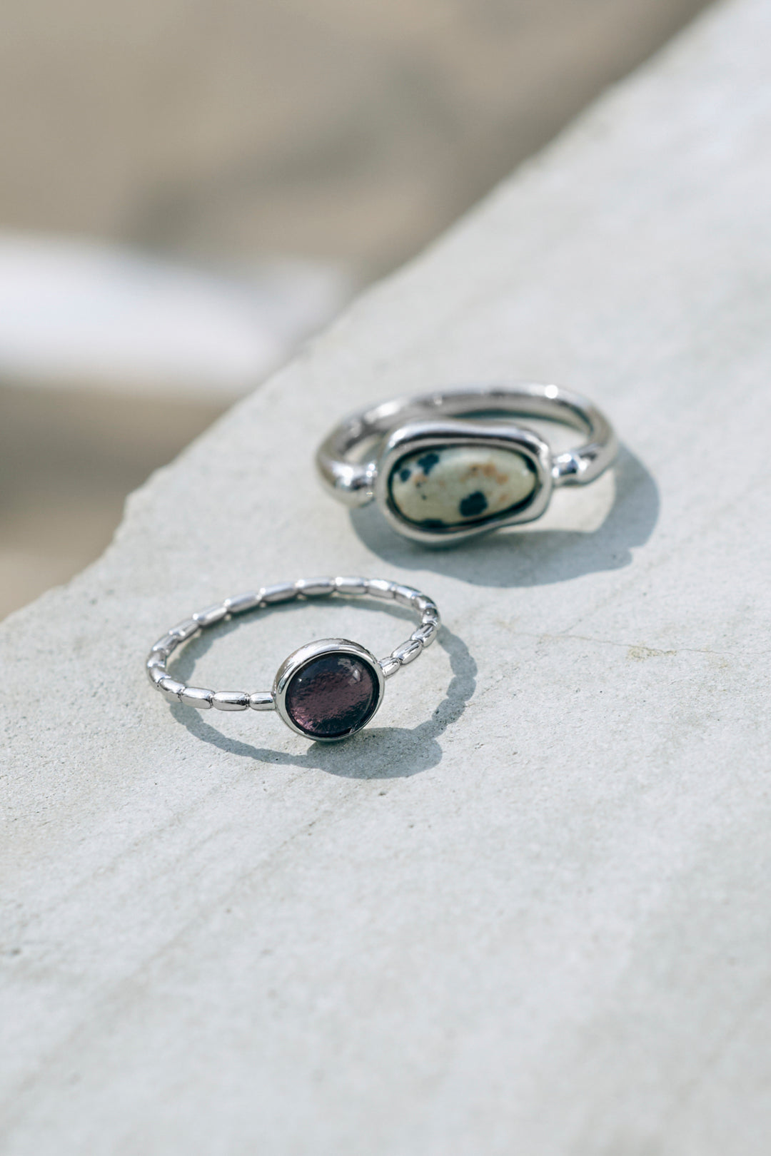 ダルメシアン × カラー ストーン セット リング