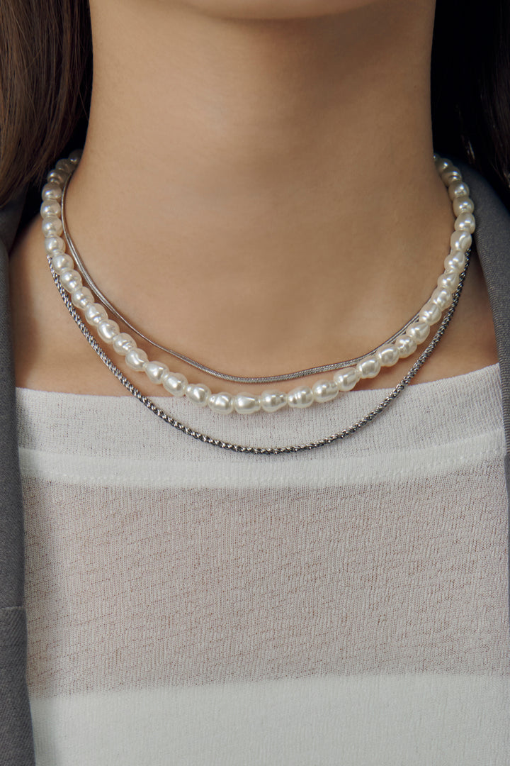 パール × チェーン マルチ レイヤード ネックレス