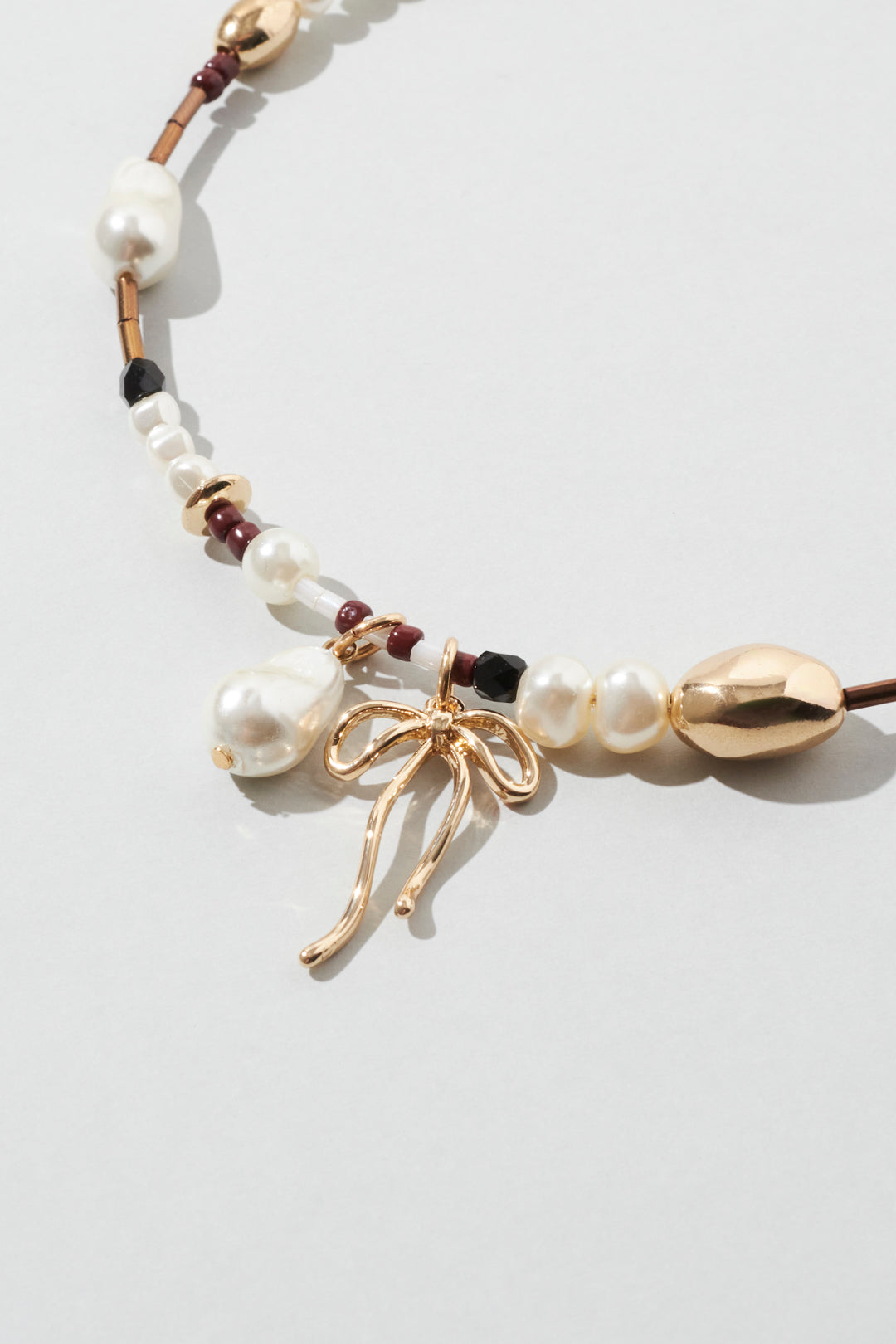 マルチ ビーズ ネックカフ