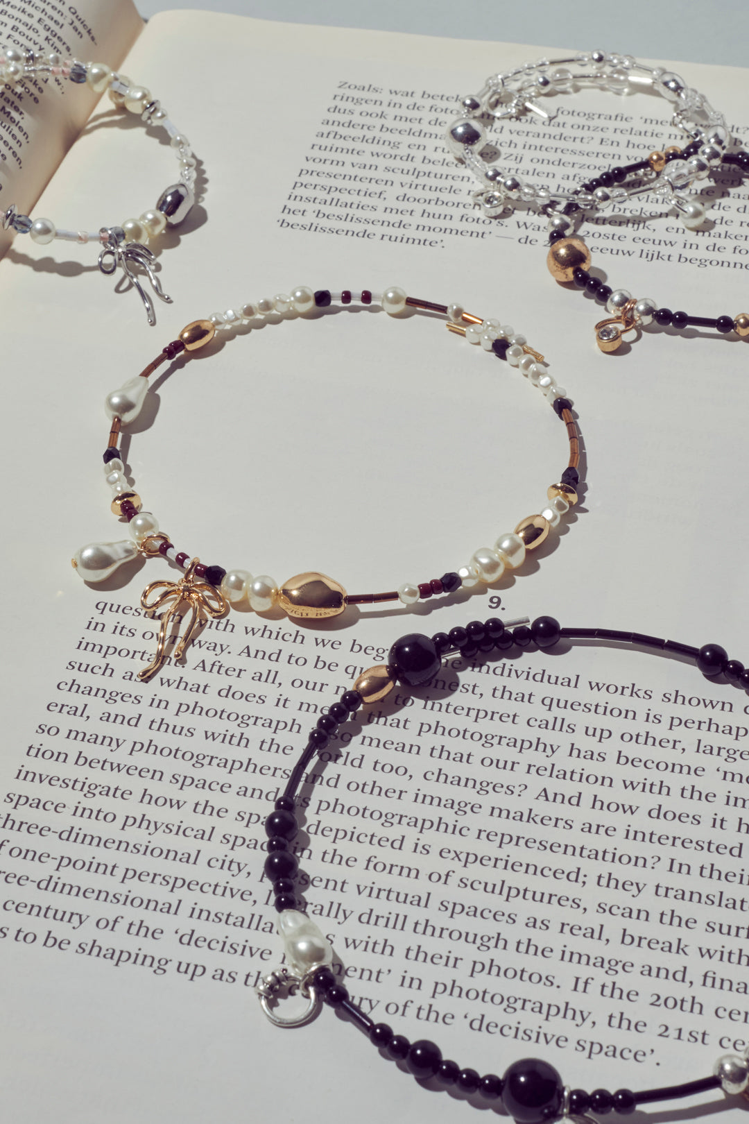 マルチ ビーズ ネックカフ