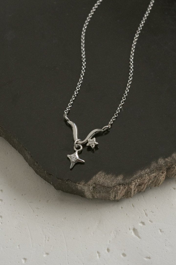 グリーム チャーム ネックレス – GOLDY Onlinestore