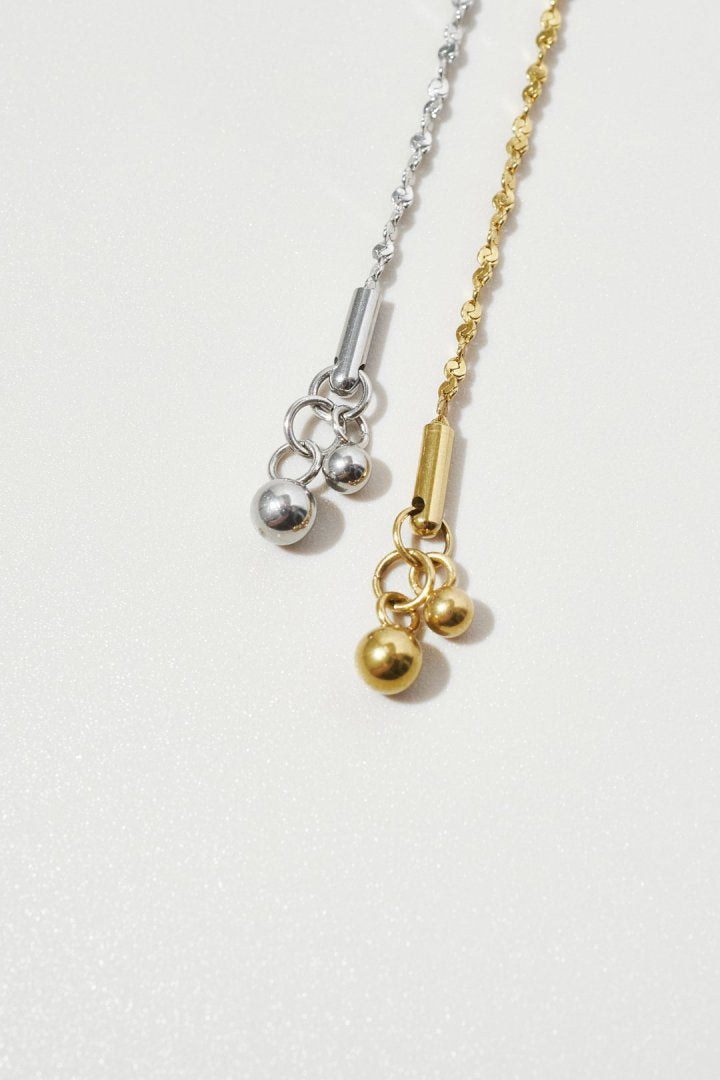 マンテル × グリッター チェーン ステンレス ネックレス