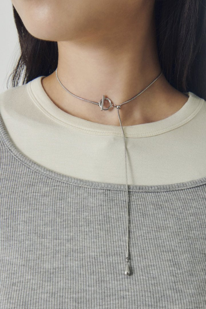 マンテル × スネーク チェーン ステンレス ネックレス