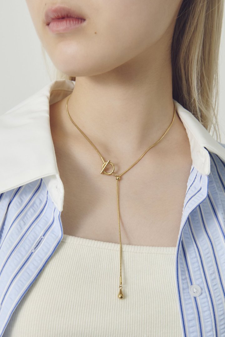 マンテル × スネーク チェーン ステンレス ネックレス