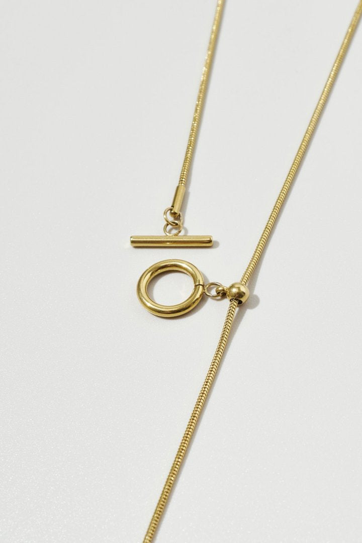 マンテル × スネーク チェーン ステンレス ネックレス