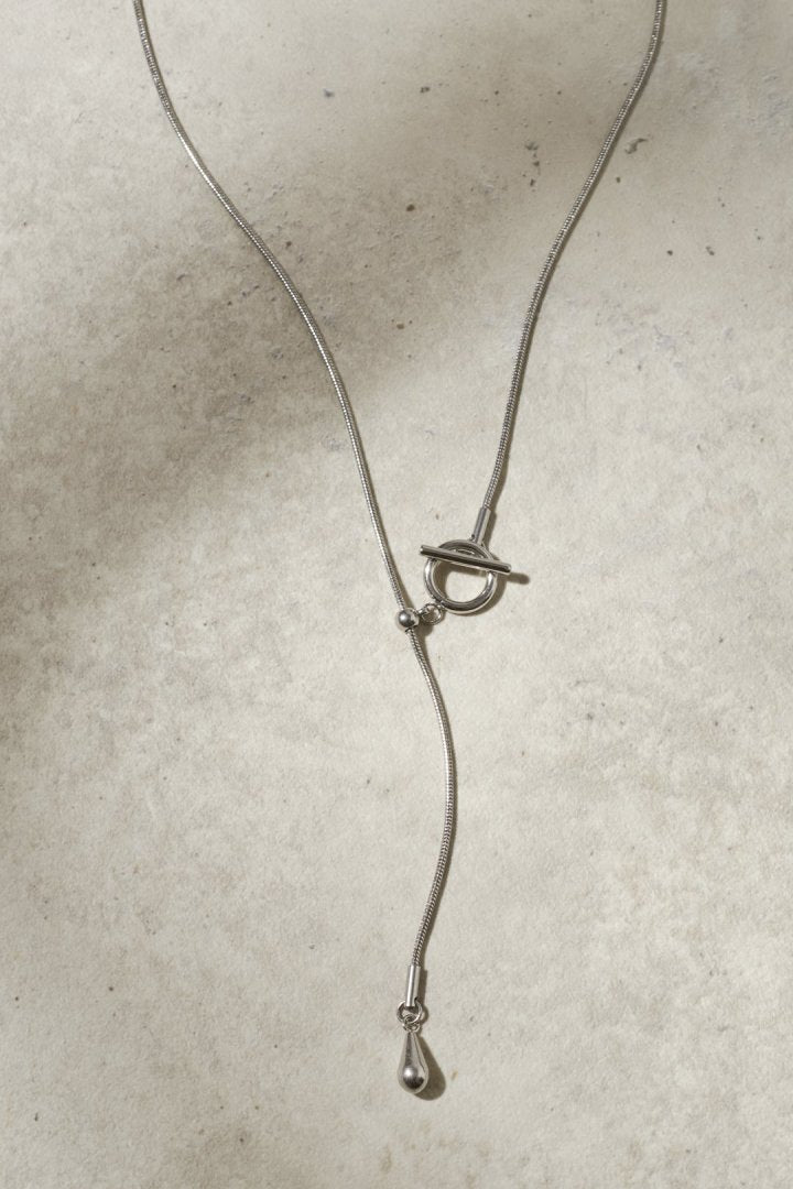 マンテル × スネーク チェーン ステンレス ネックレス