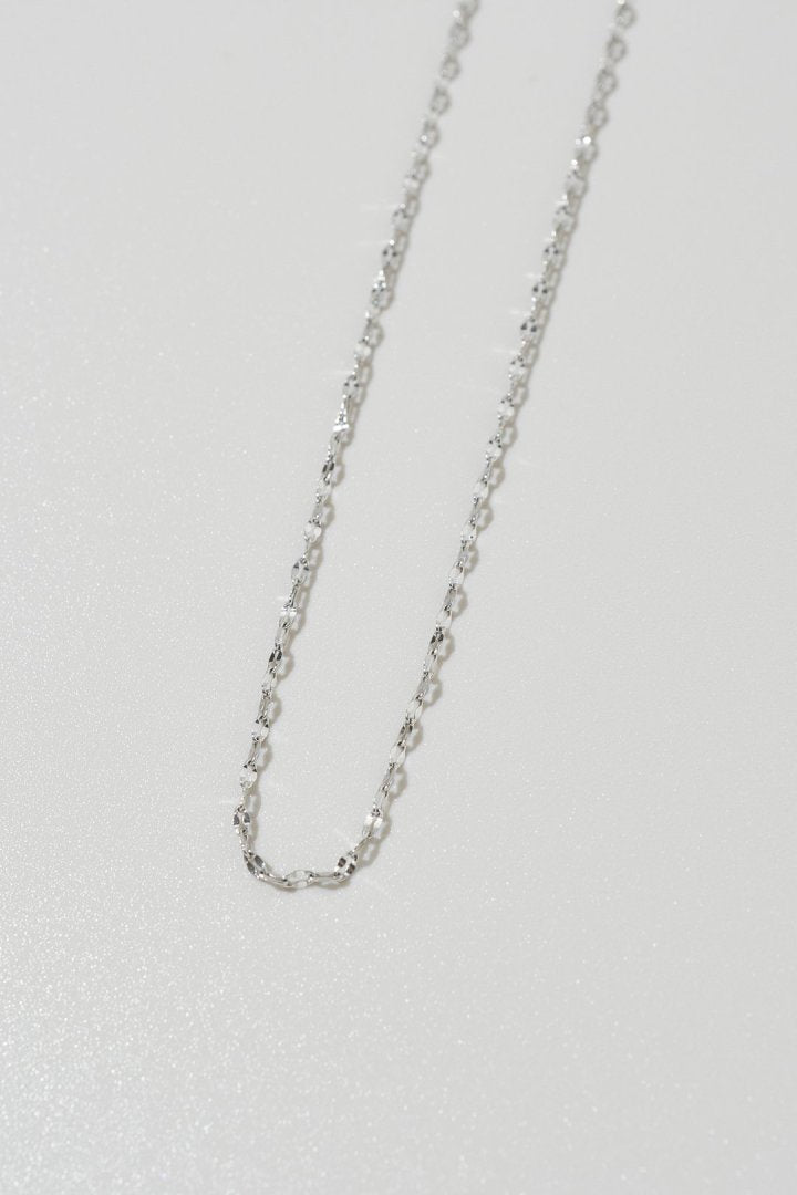 スリム ペタル チェーン ステンレス ネックレス