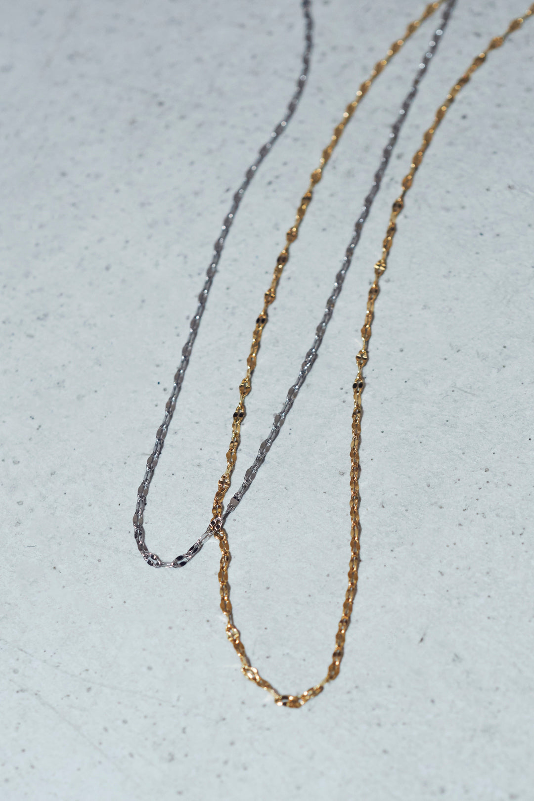 スリム ペタル チェーン ステンレス ネックレス