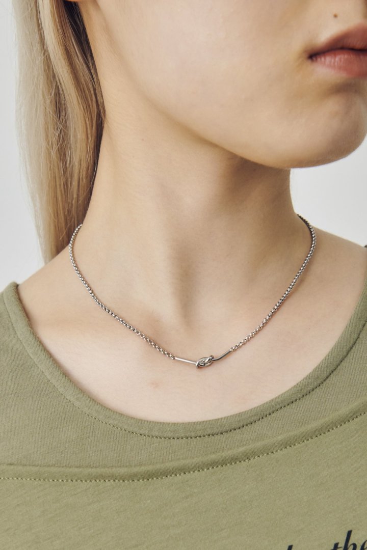 ノット × チェーン ステンレス ネックレス