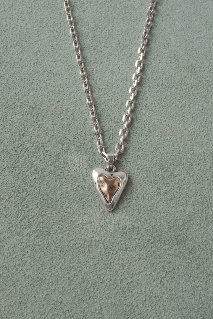ヴィンテージ レイヤード ハート ネックレス