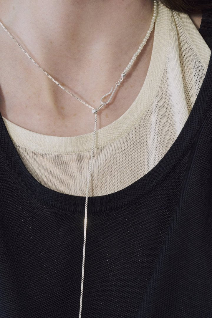 フローイング パール × フック ネックレス