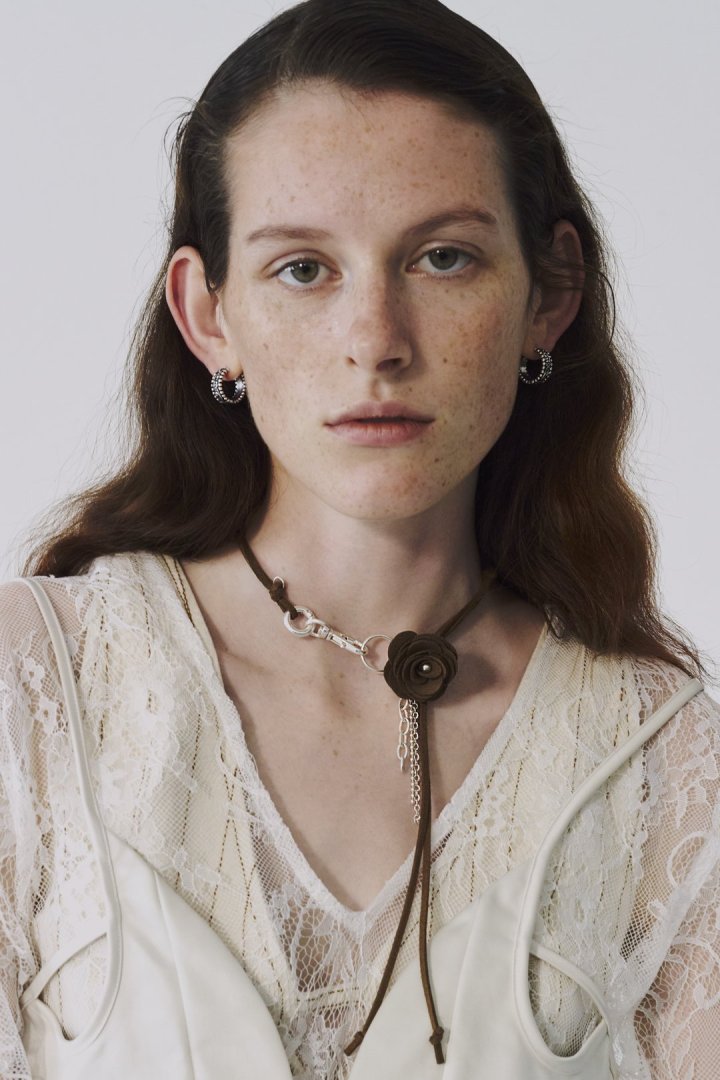 スエード ローズ ミックス チェーン チョーカー