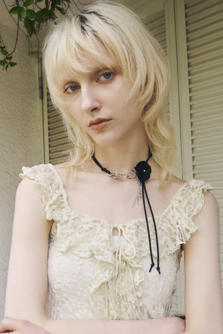 スエード ローズ ミックス チェーン チョーカー