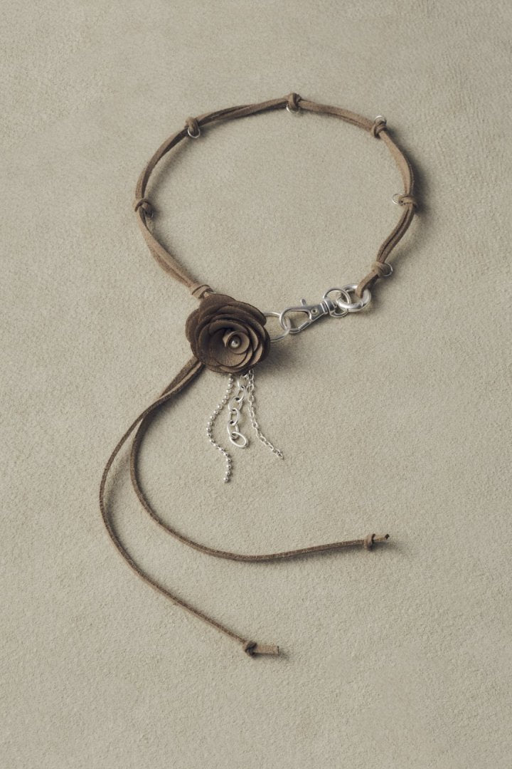 スエード ローズ ミックス チェーン チョーカー