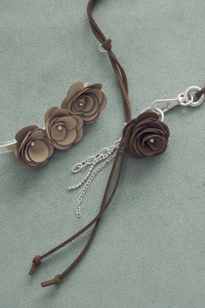 スエード ローズ ミックス チェーン チョーカー