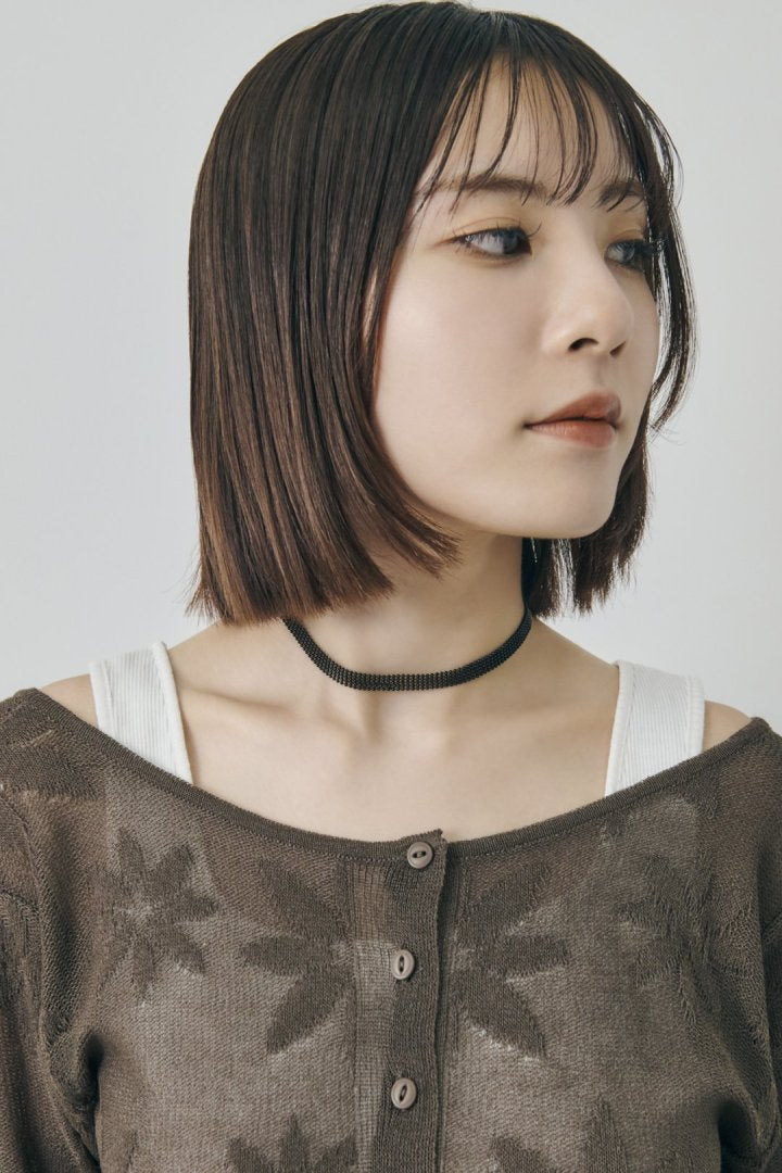 ドット クラスター ライン チョーカー