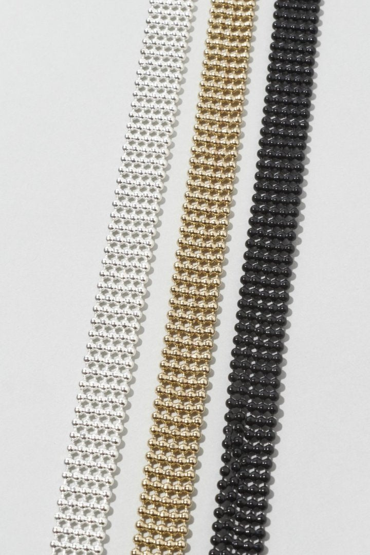 ドット クラスター ライン チョーカー