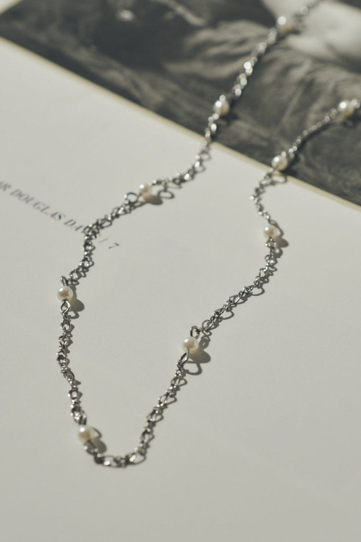 ステーション パール ロング ネックレス