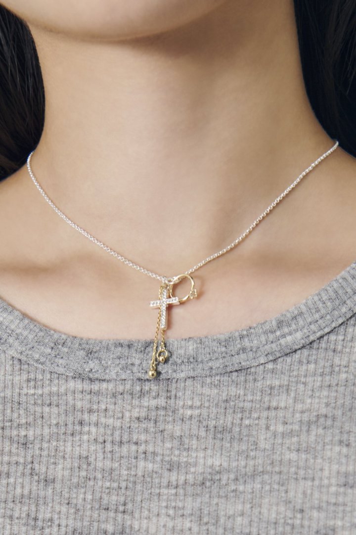 ビジュー × クロス モチーフ チャーム ネックレス