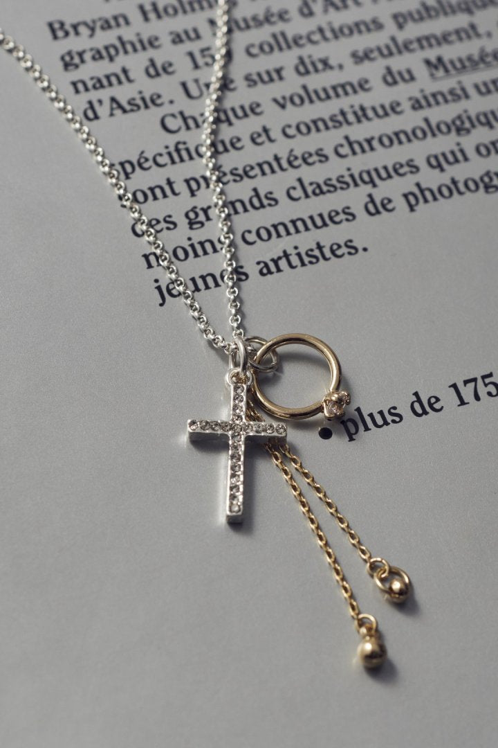 ビジュー × クロス モチーフ チャーム ネックレス